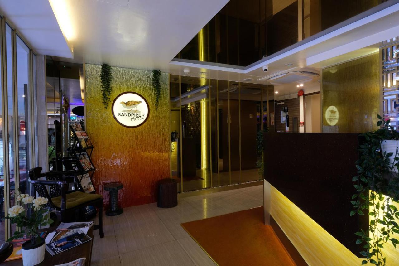 Single Sharing Room And Short Hours Stay At Sandpiper Hotel シンガポール エクステリア 写真